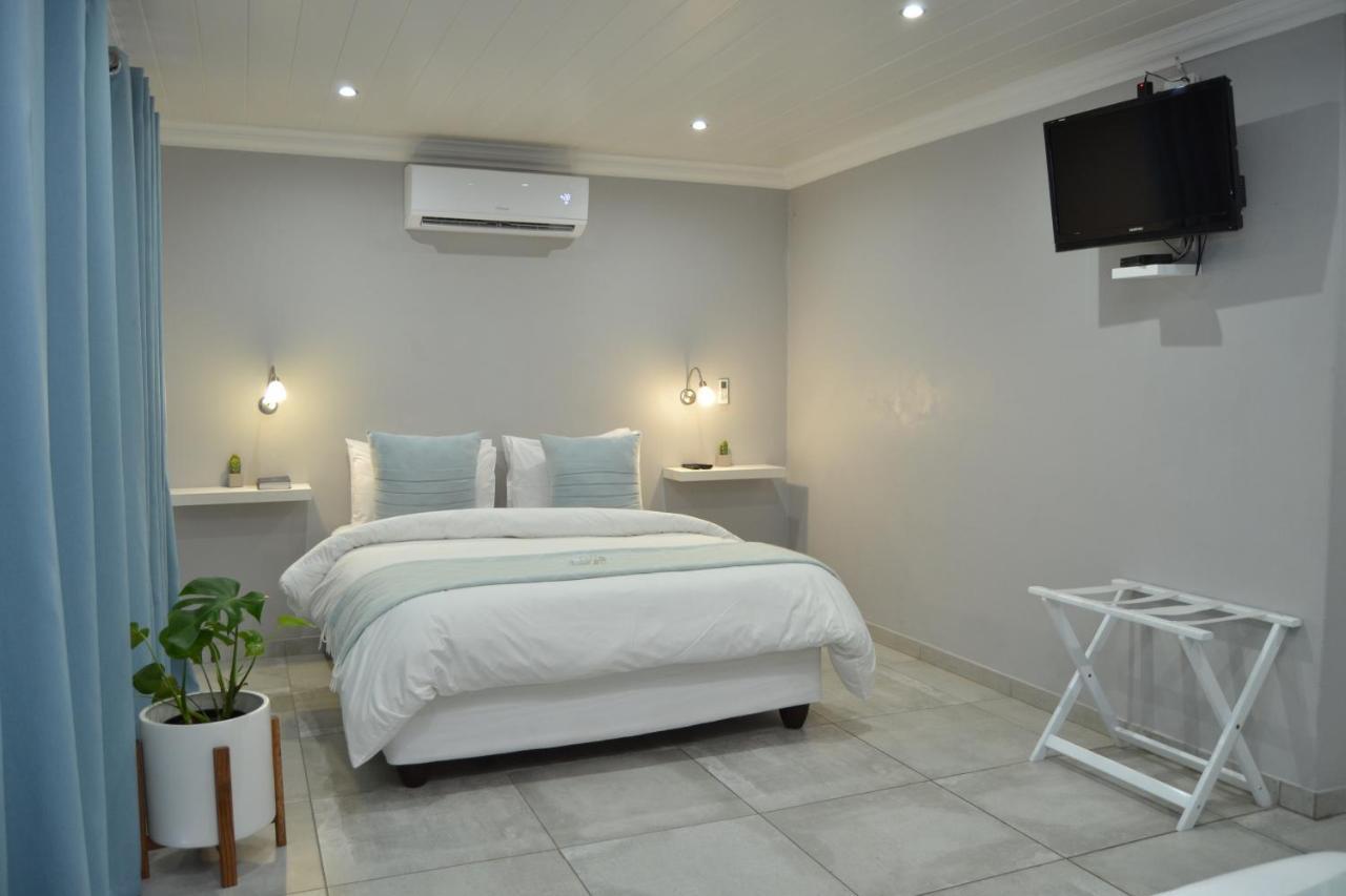 African Sands Guesthouse Load Shedding Free Bloemfontein Exterior photo