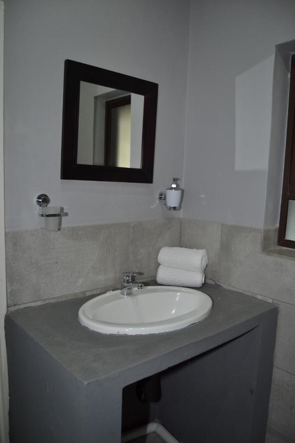 African Sands Guesthouse Load Shedding Free Bloemfontein Exterior photo