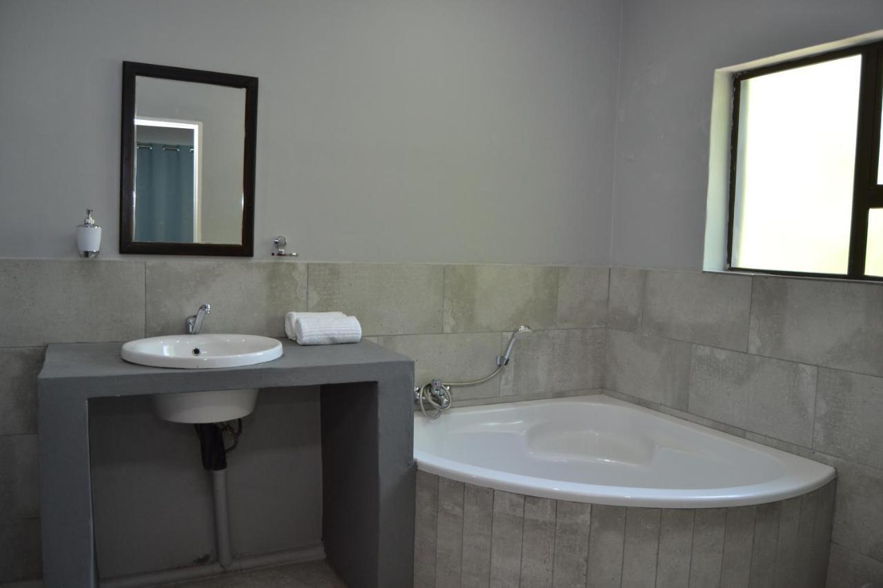 African Sands Guesthouse Load Shedding Free Bloemfontein Exterior photo