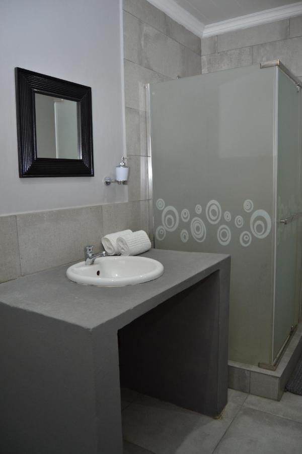 African Sands Guesthouse Load Shedding Free Bloemfontein Exterior photo
